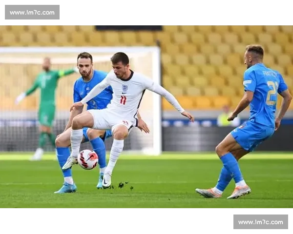 英格兰对阵意大利比赛前瞻与胜负走势深度预测分析全面解读关键看点