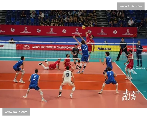 美国男排对阵伊朗男排强强对话争夺世界赛场主动权